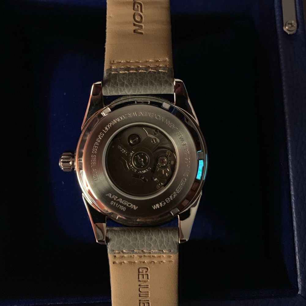 Aragon marbled caprice stone dial automatic watch - Picture 4 of 6